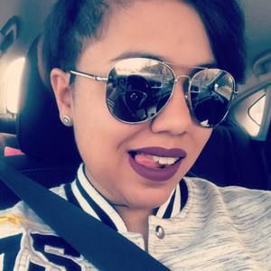 Meet your Posher, Elisa